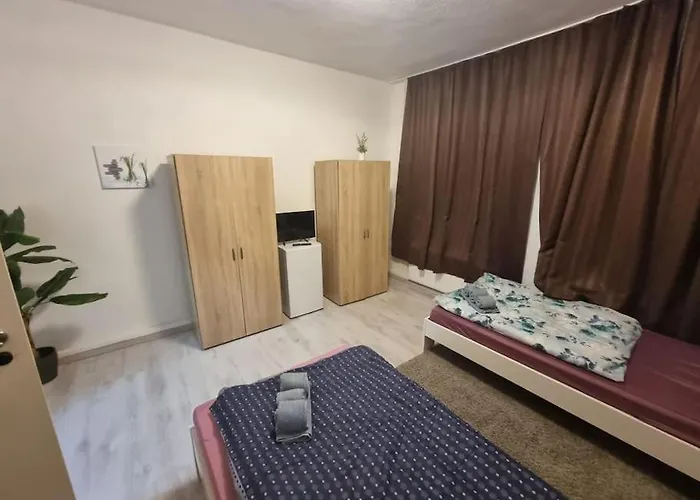 Monteurunterkunft Naehe Centro - 2ogl Lejlighed *